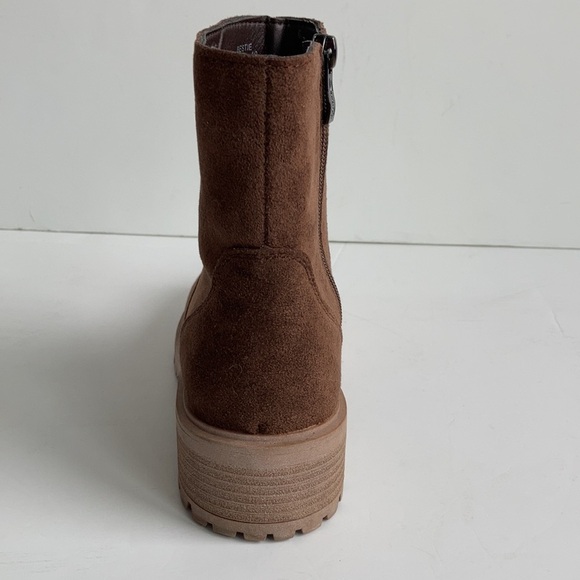 Seven brown Bestie Boot chelsea boot mid-calf lug sole side zip boot - Picture 14 of 16